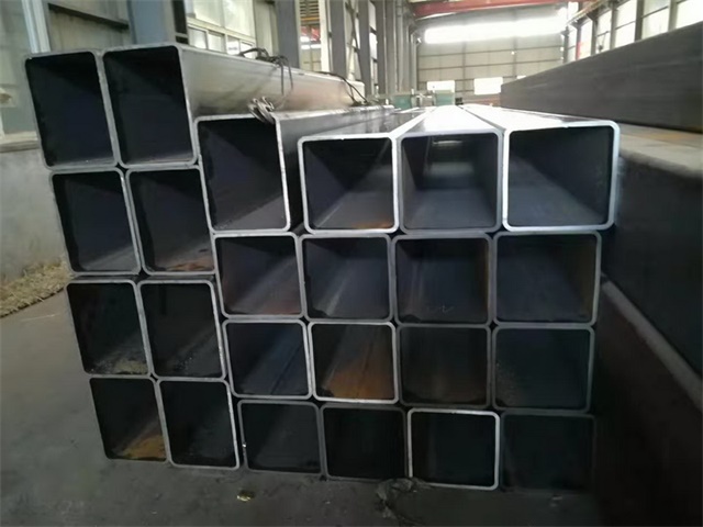 从化<font style='color:red'>无缝方矩管</font>规格表及重量